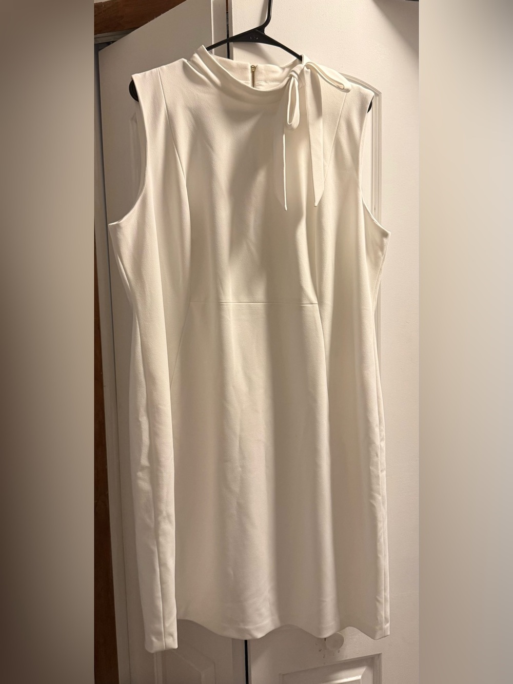 Calvin Klein Sleeveless Cream Midi Dress with Neck Tie